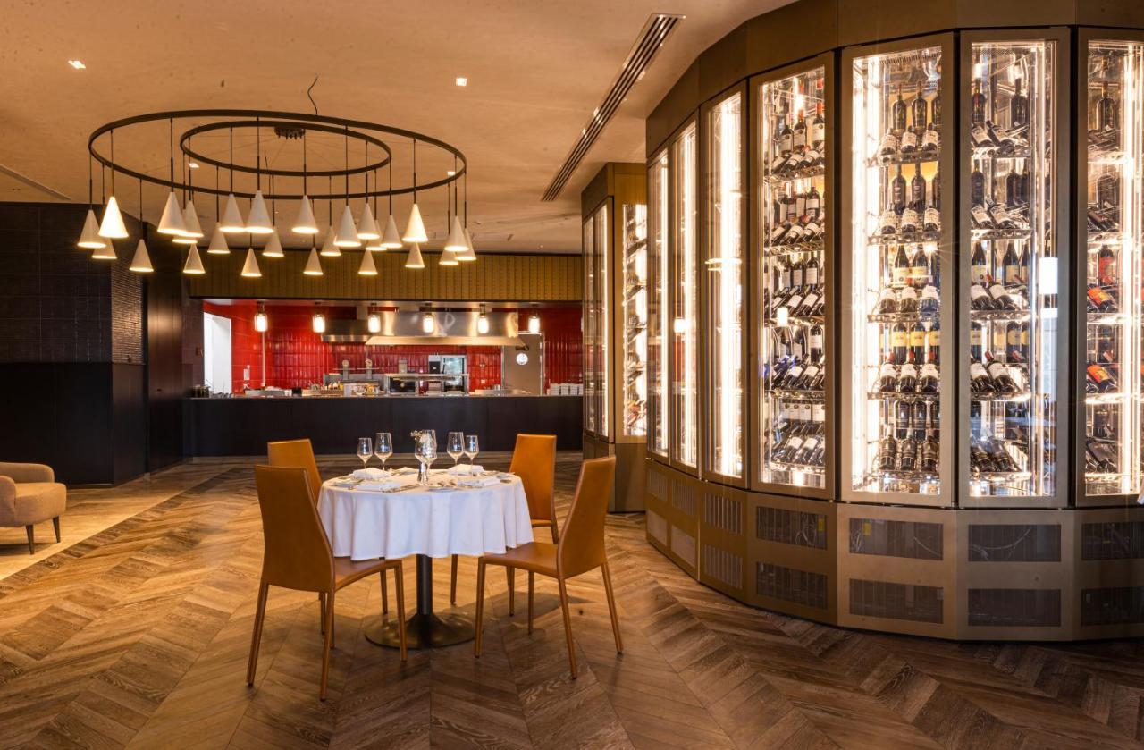 Hilton Samarkand Regency Zewnętrze zdjęcie