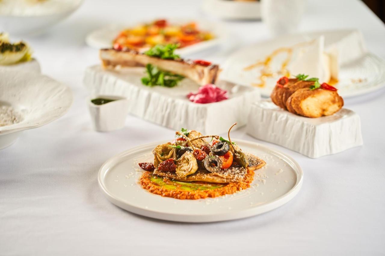Hilton Samarkand Regency Zewnętrze zdjęcie